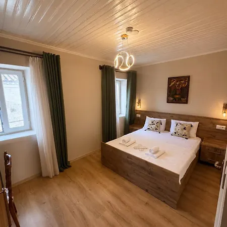 Otel Anjea *